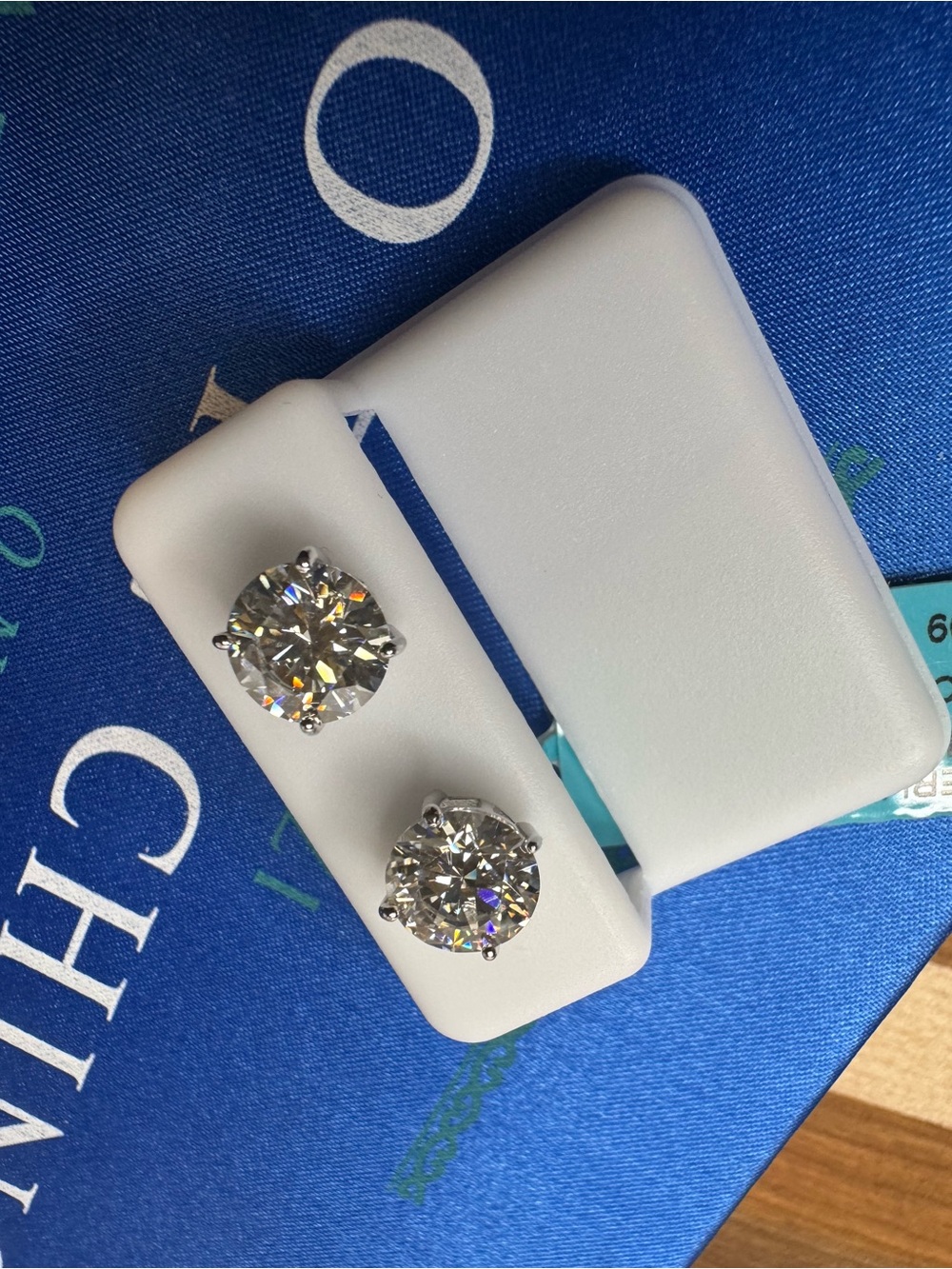 Moissanite  silver tone post earrings nwt